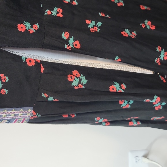 URBAN OUTFITTERS Staring at Stars Black Embroidered Yoke Floral Rayon Boho Dress - Picture 5 of 10